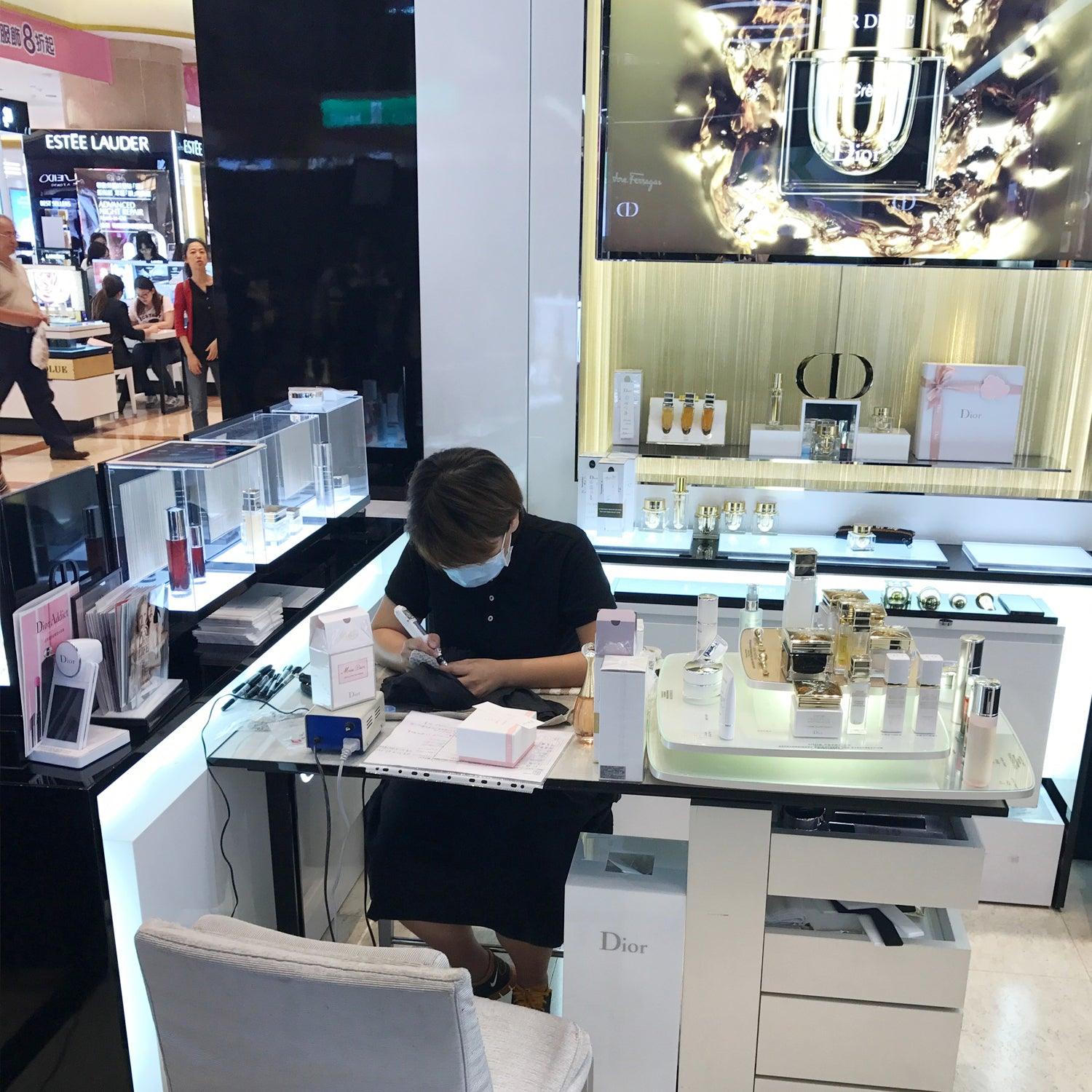 03_8c263f8c-0042-4d85-92e6-3408284324d9 - MSA玻璃雕刻