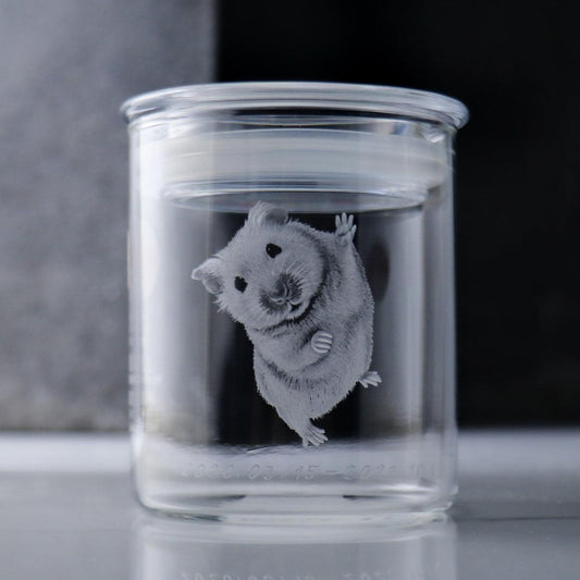 8.5cm【寵物骨灰罐】天竺鼠 毛小孩在天堂明亮純淨的家 畫像訂做 - MSA玻璃雕刻