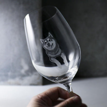 425cc【客製寵物肖像】(寫實版) 柴犬紅酒杯 - MSA玻璃雕刻