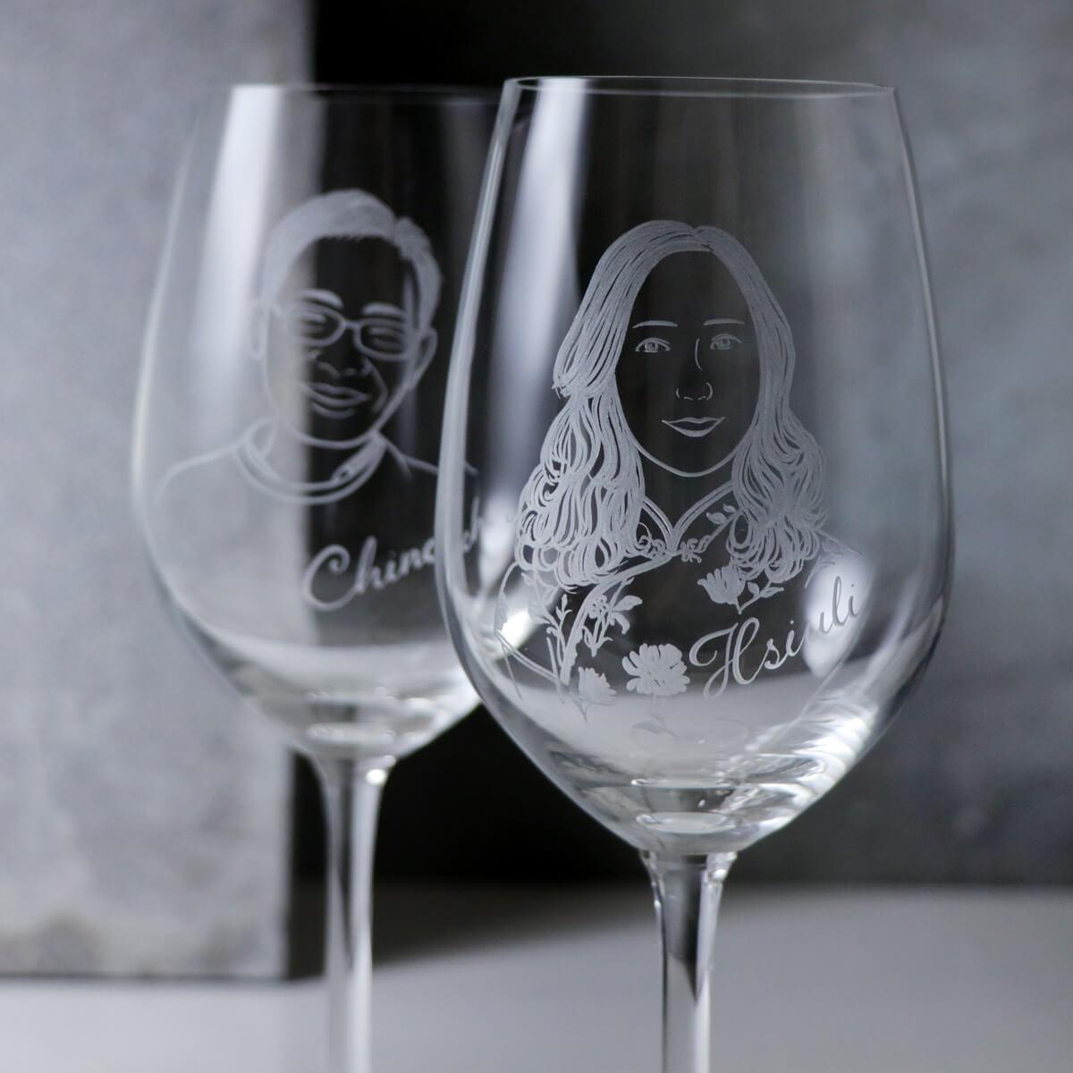 (一對價)425cc【結婚週年紀念對杯】(寫實版)銀婚.夫妻肖像客製紅酒杯 - MSA玻璃雕刻