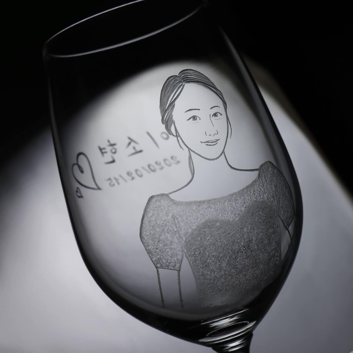 (一對價)425cc【肖像客製】(寫實版)韓國夫妻好友結婚紅酒杯 - MSA玻璃雕刻