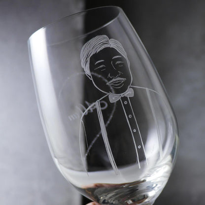 (一對價)425cc【爸媽結婚周年紀念】(寫實版)肖像客製 完整的心對杯 紅酒杯 - MSA玻璃雕刻