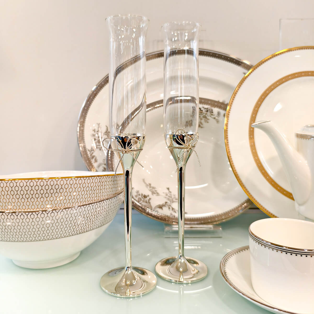 (一對價)150cc 英國Wedgwood Vera Wang愛之結婚禮香檳對杯 客製手工刻字