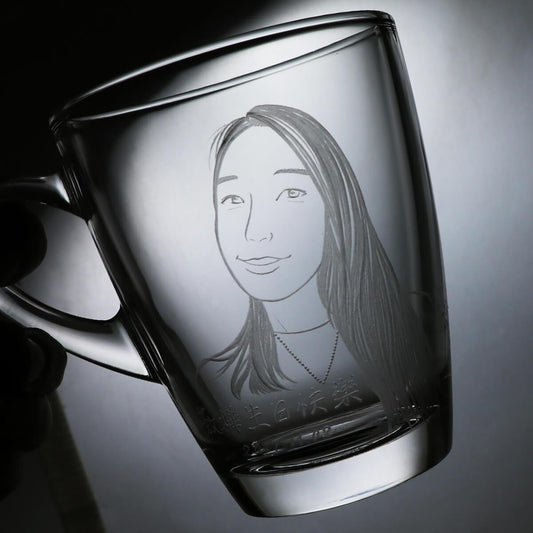 320cc【客製肖像】(寫實版) 女孩 人像馬克杯 - MSA玻璃雕刻
