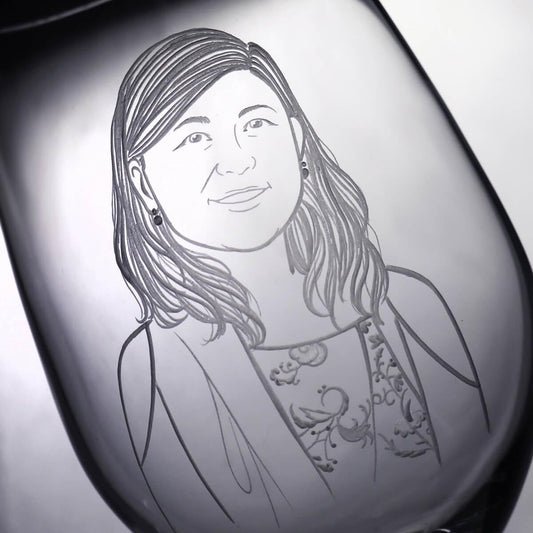 350cc【媽媽杯】(寫實版)肖像客製 生日驚喜 母親節紅酒杯 - MSA玻璃雕刻